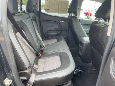 Used 2017 Chevrolet Colorado Z71 AWD/4WD image 31