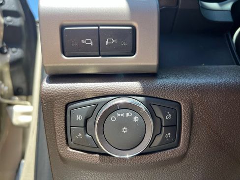 Used 2018 Ford F150 King Ranch w/ Equipment Group 601A Luxury RWD image 26
