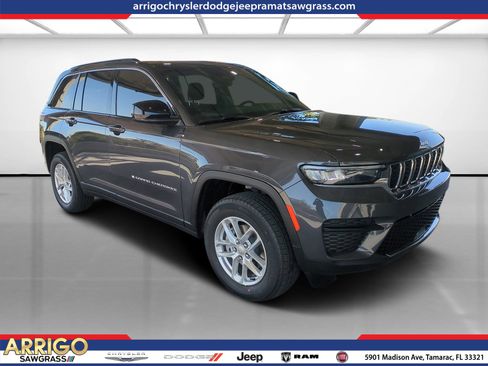 New 2025 Jeep Grand Cherokee Laredo X image 1