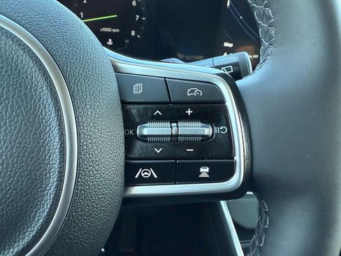 Used 2026 Kia Carnival SX Prestige image 36