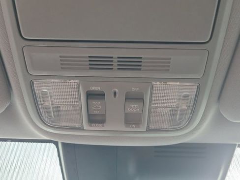 Used 2022 Honda CR-V EX image 25