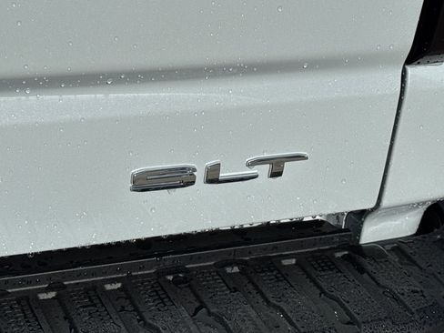 Used 2026 GMC Sierra 1500 SLT w/ SLT Premium Plus Package AWD/4WD image 11