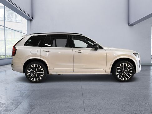 Used 2026 Volvo XC90 B6 Ultra w/ Lounge Package AWD/4WD image 6