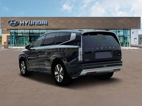 New 2026 Hyundai Ioniq 9 SEL w/ Tow & Go Package image 5
