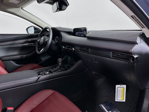 New 2026 MAZDA MAZDA3 Carbon image 29