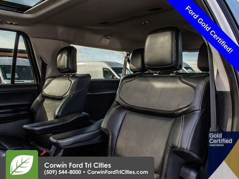 Used 2025 Ford Expedition Max Platinum image 10
