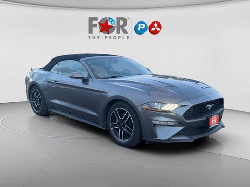 Used 2023 Ford Mustang Premium image 7