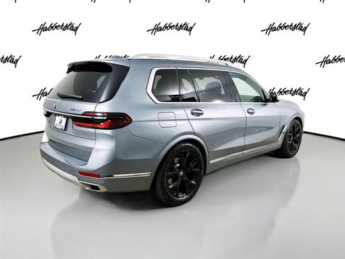 Used 2023 BMW X7 xDrive40i w/ Premium Package image 5