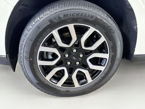 Used 2024 Ford Maverick Lariat FWD image 38