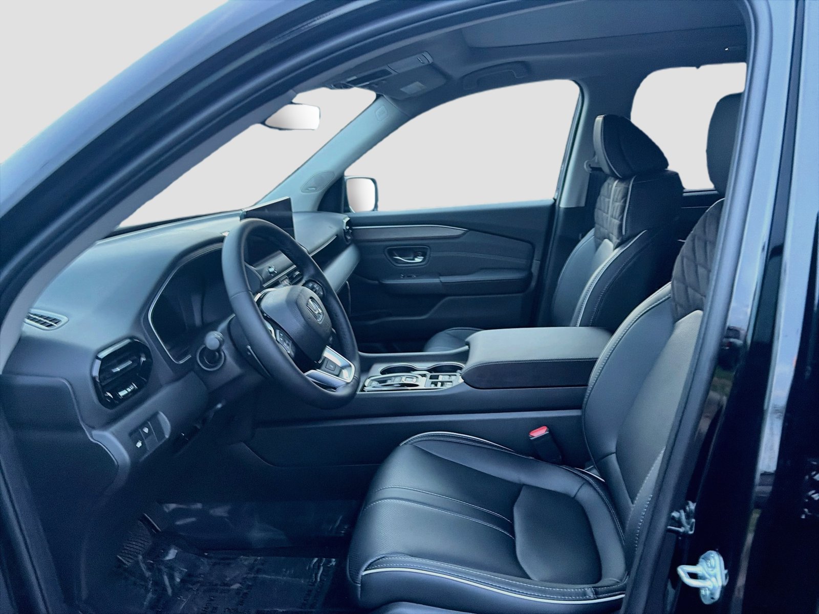 New 2026 Honda Pilot Elite image 4