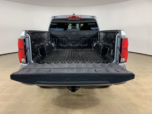 Used 2024 Chevrolet Colorado Z71 w/ Z71 Convenience Package 2 image 12