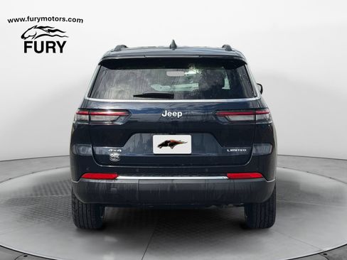 Used 2023 Jeep Grand Cherokee L Limited w/ Luxury Tech Group II AWD/4WD image 4