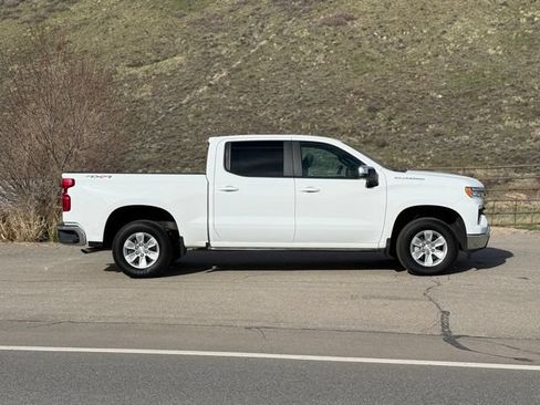 Used 2025 Chevrolet Silverado 1500 LT w/ Protection Package AWD/4WD image 7