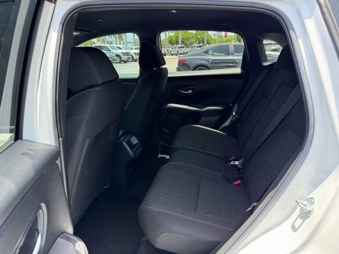 Used 2024 Honda HR-V Sport image 11