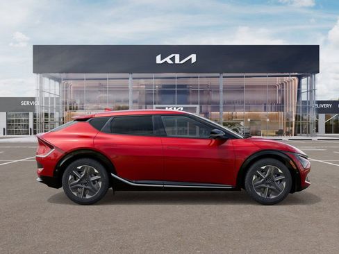 New 2025 Kia EV6 Light w/ Light LR Technology Package image 7