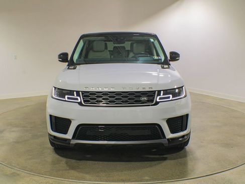 Used 2020 Land Rover Range Rover Sport HSE image 8