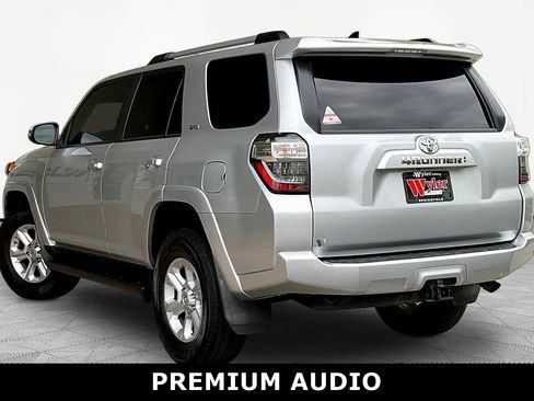 Used 2020 Toyota 4Runner SR5 Premium AWD/4WD image 4