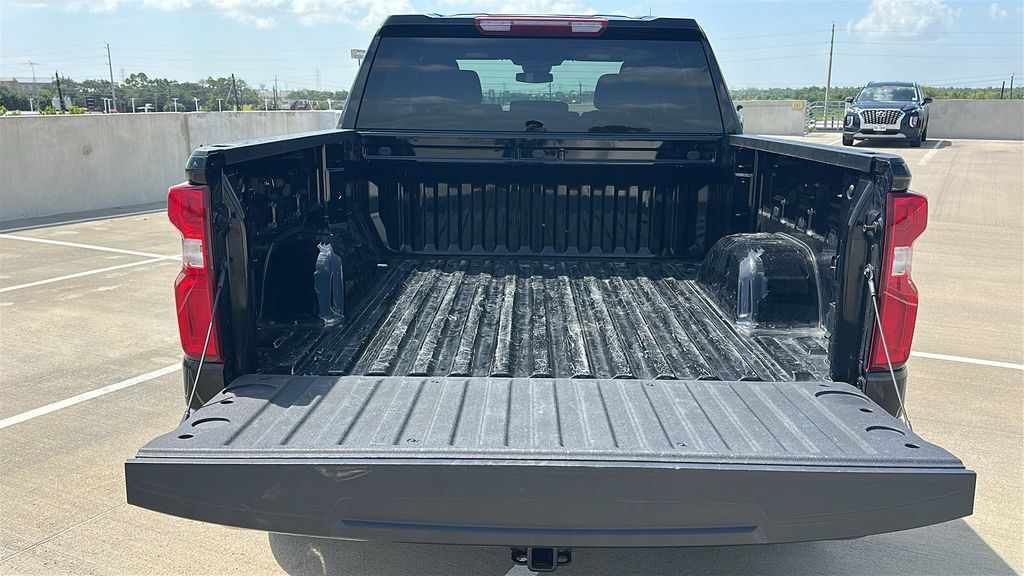 Used 2026 Chevrolet Silverado 1500 RST RWD image 31