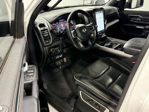 Used 2023 RAM 1500 Laramie image 11