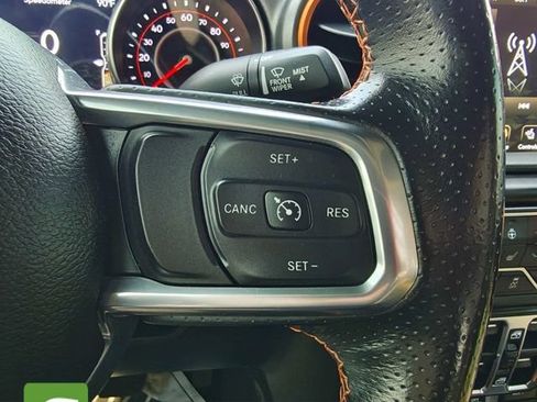 Used 2021 Jeep Gladiator Mojave AWD/4WD image 25
