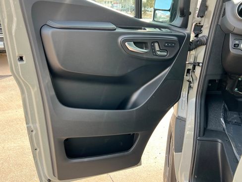 New 2026 Mercedes-Benz Sprinter 2500 image 14