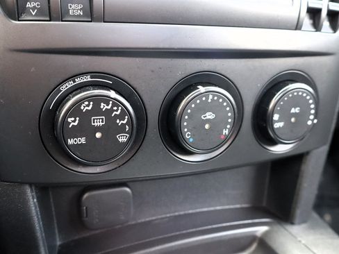 Used 2007 MAZDA MX-5 Miata Sport RWD image 29