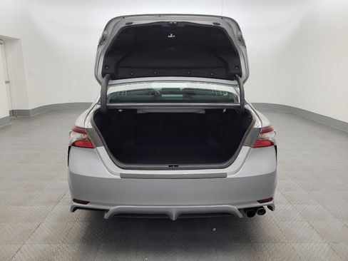 Used 2022 Toyota Camry SE image 29