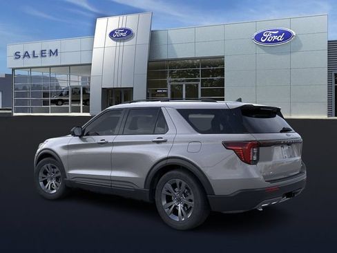 New 2026 Ford Explorer Active w/ Active Comfort Package AWD/4WD image 5