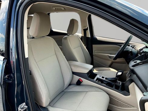 Used 2019 Ford Escape SE FWD image 28
