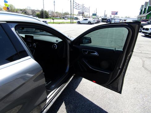 Used 2019 Mercedes-Benz GLA 45 AMG 4MATIC image 27