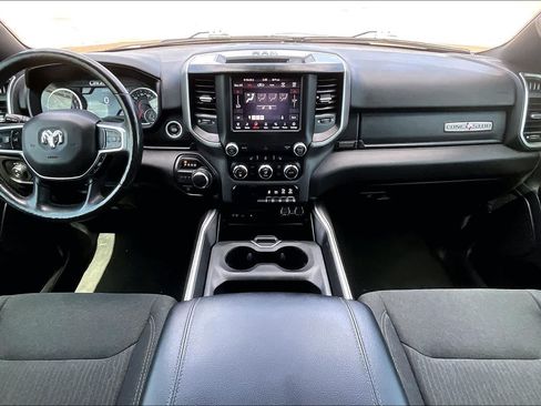 Used 2019 RAM 1500 Big Horn RWD image 9