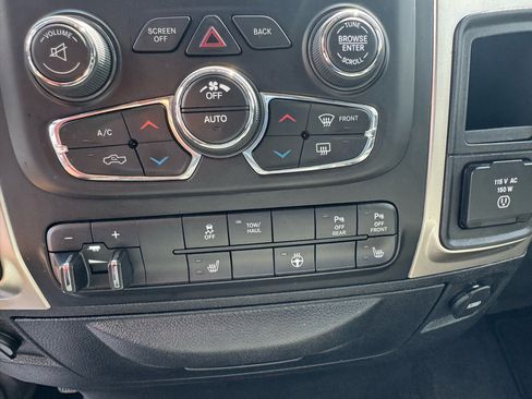 Used 2017 RAM 3500 Big Horn image 18