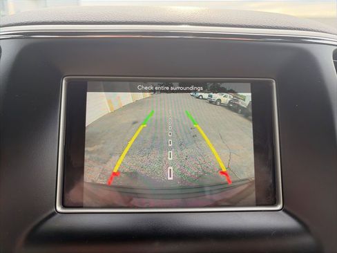 Used 2019 Jeep Grand Cherokee Laredo image 15