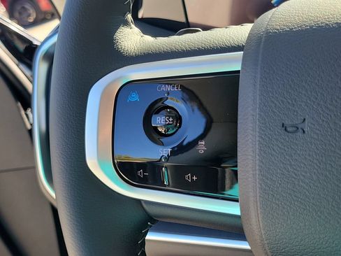 New 2026 Nissan Armada SV AWD/4WD image 28