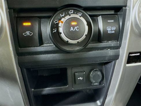 Used 2020 Toyota 4Runner SR5 Premium image 16