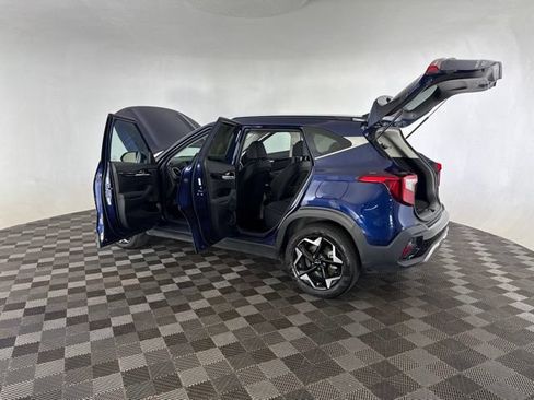 Certified 2024 Kia Seltos EX AWD/4WD image 18