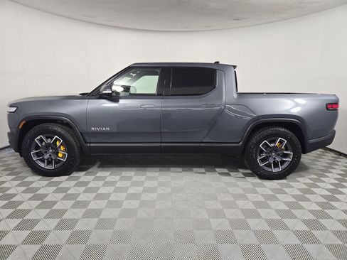 Used 2022 Rivian R1T Launch Edition image 2