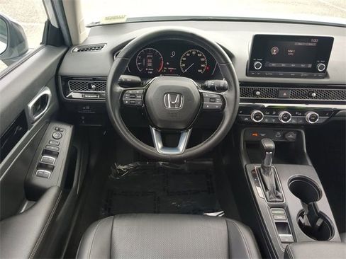 Used 2024 Honda Civic EX-L image 15