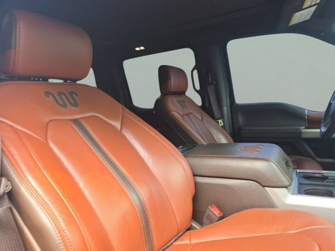 Used 2021 Ford F250 King Ranch w/ King Ranch Ultimate Package AWD/4WD image 28