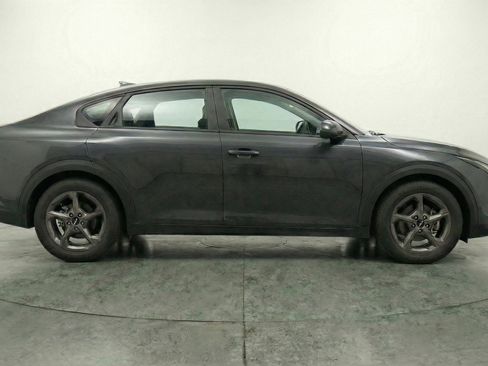 Used 2025 Kia K4 LXS image 8