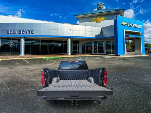New 2026 Chevrolet Silverado 2500 LT w/ Z71 Chrome Sport Edition AWD/4WD image 5