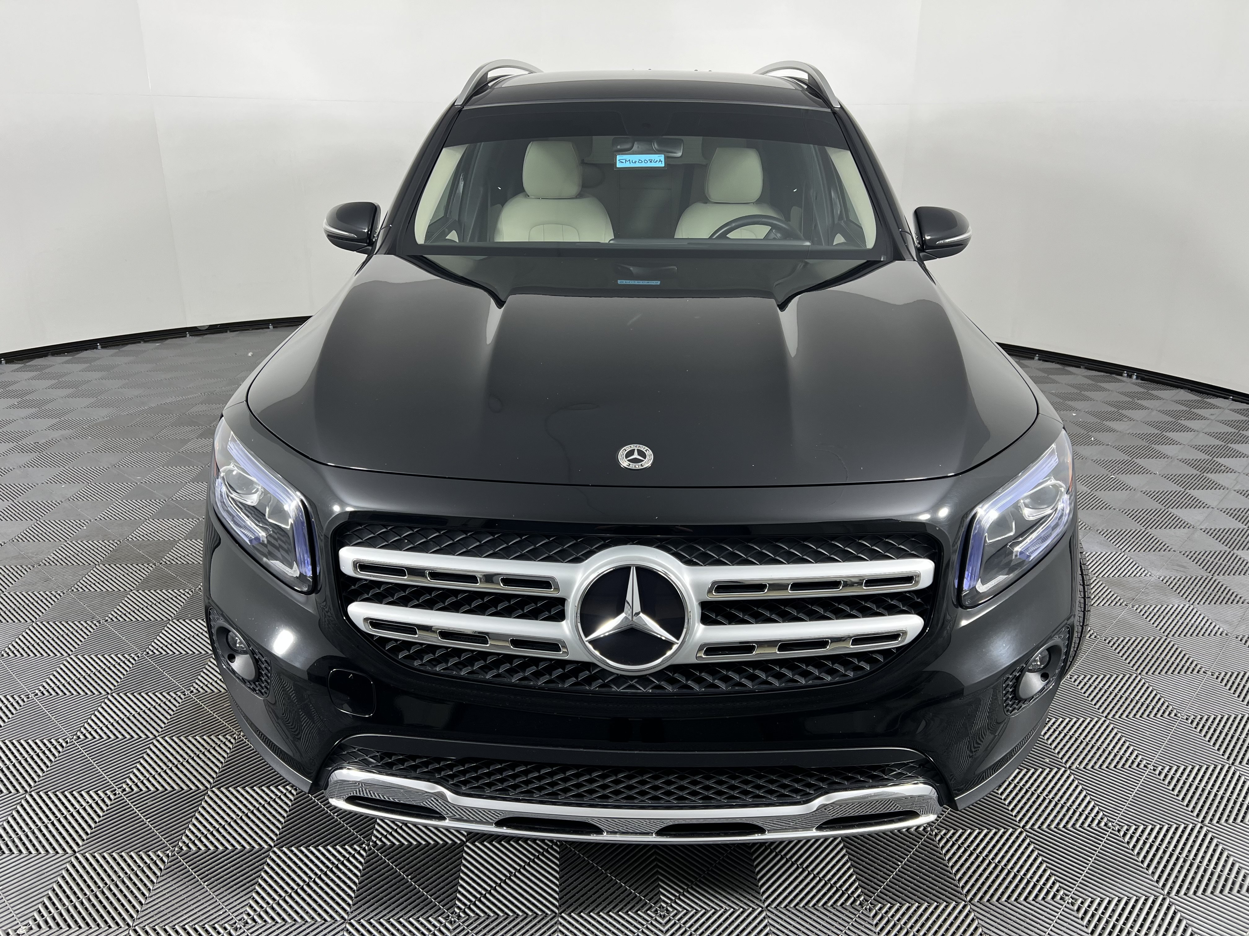 Certified 2023 Mercedes-Benz GLB 250 4MATIC image 5