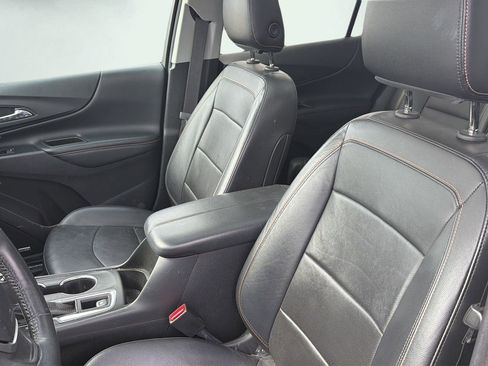 Used 2018 Chevrolet Equinox Premier image 23