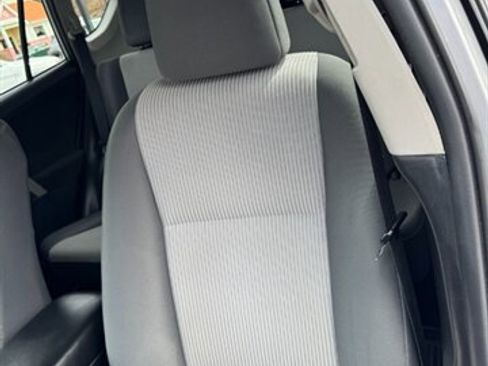 Used 2018 Toyota RAV4 LE w/ All Weather Liner Package image 23