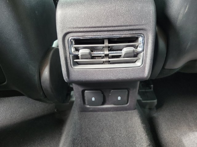Used 2023 Lincoln Corsair AWD w/ Equipment Group 101A image 24