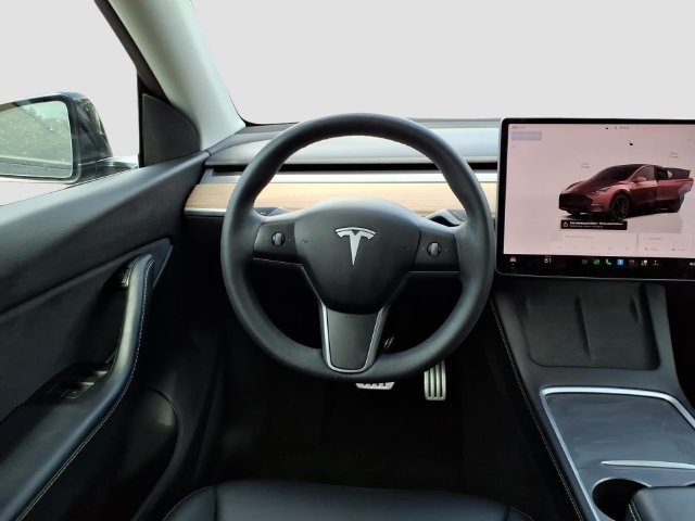Used 2022 Tesla Model Y Performance AWD/4WD image 31