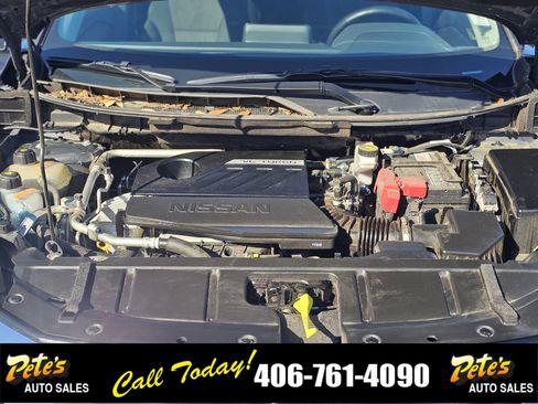 Used 2025 Nissan Rogue SV image 22