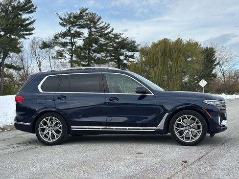 Used 2021 BMW X7 xDrive40i w/ Executive Package image 10