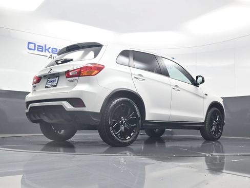 Used 2019 Mitsubishi Outlander Sport LE AWD/4WD image 41