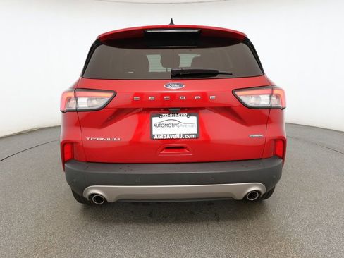 Used 2022 Ford Escape Titanium w/ Titanium Elite Package image 5